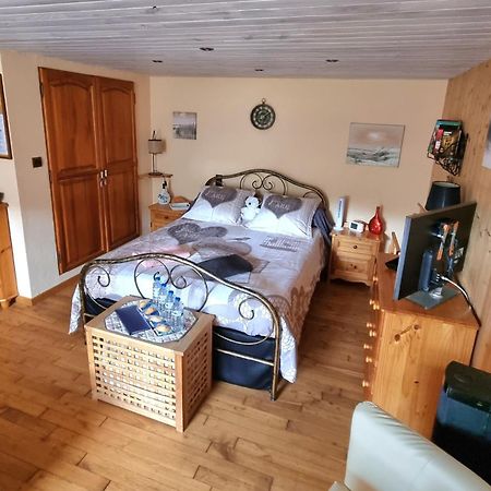 Apartamento Ty Cosy, Chambre privée Pluméliau Habitación foto