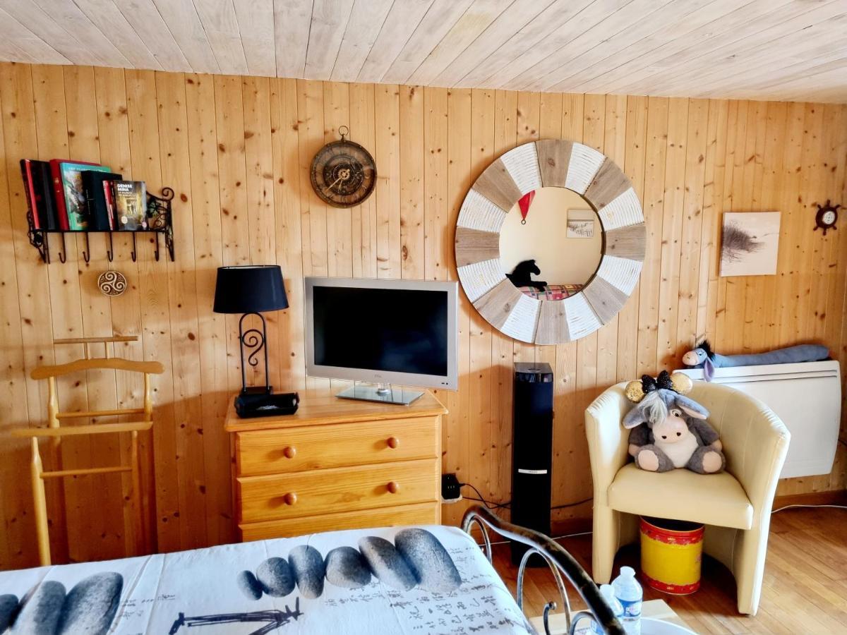 Apartamento Ty Cosy, Chambre privée Pluméliau Exterior foto